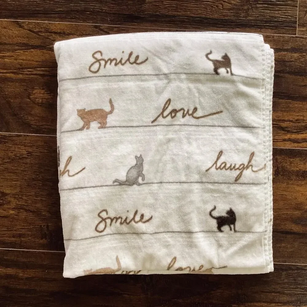 Ellen Degeneres CATS Velour Decorative Bath Towel